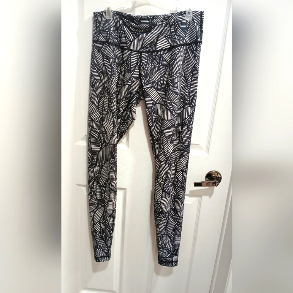 ✨sz 10 Lululemon leggings